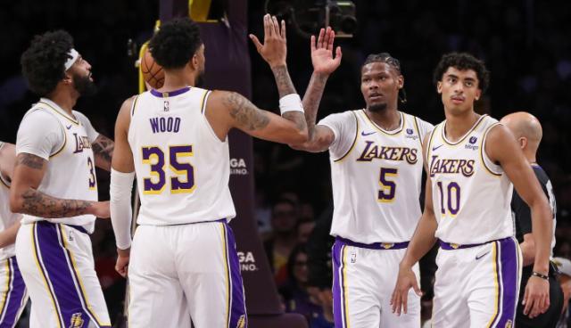 kaiyun官方-湖人新3D冲冠拼图:雷迪什两战35分 无需想念波普